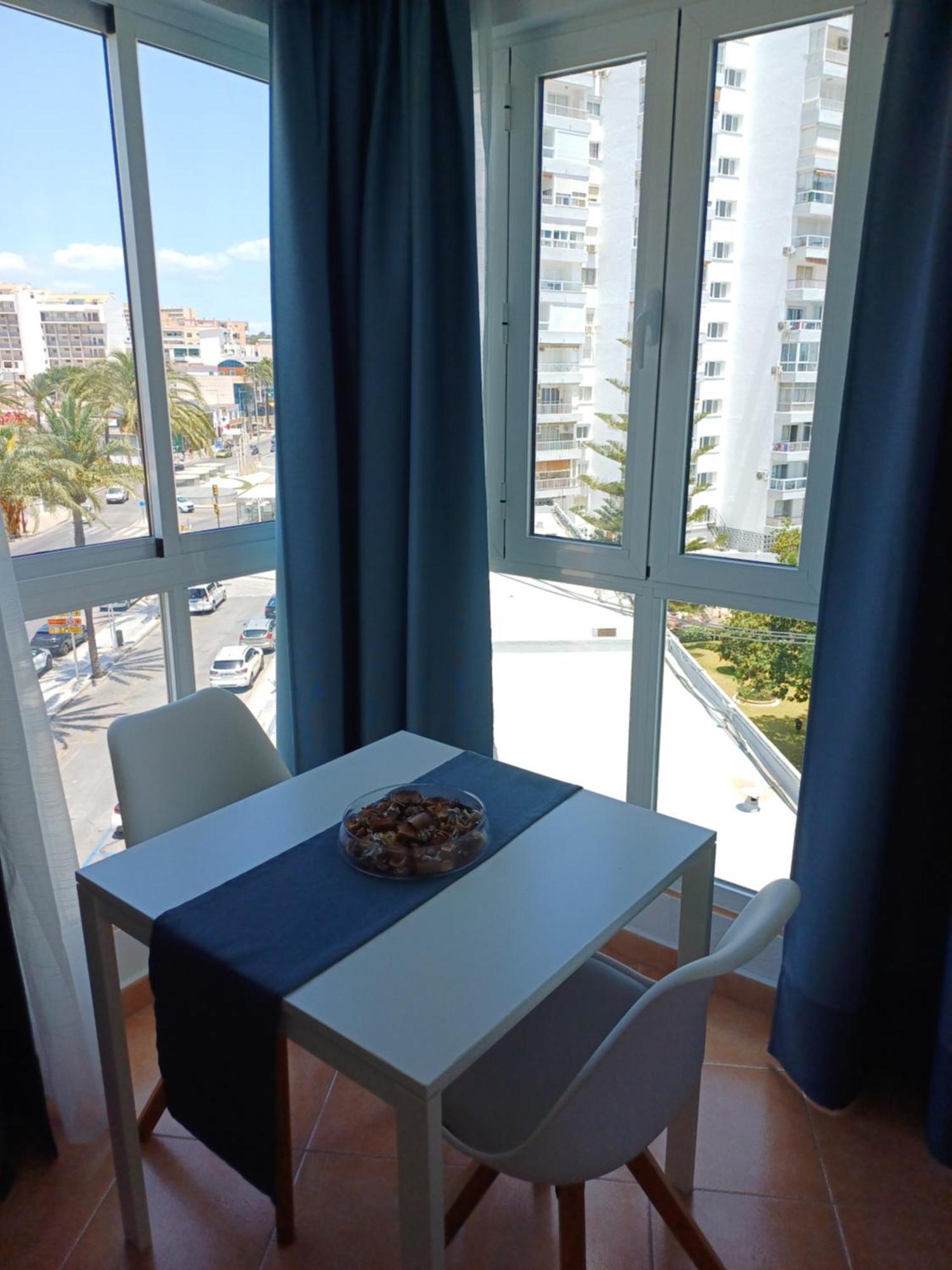 Luminoso Estudio Muy Cerca De La Playa Apartment Benalmadena Exterior photo