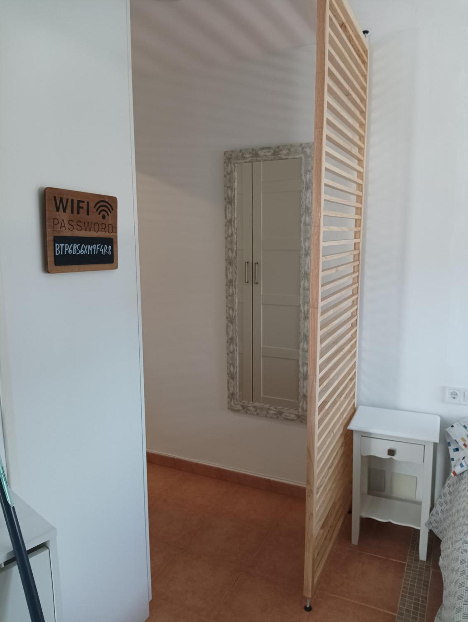 Luminoso Estudio Muy Cerca De La Playa Apartment Benalmadena Exterior photo