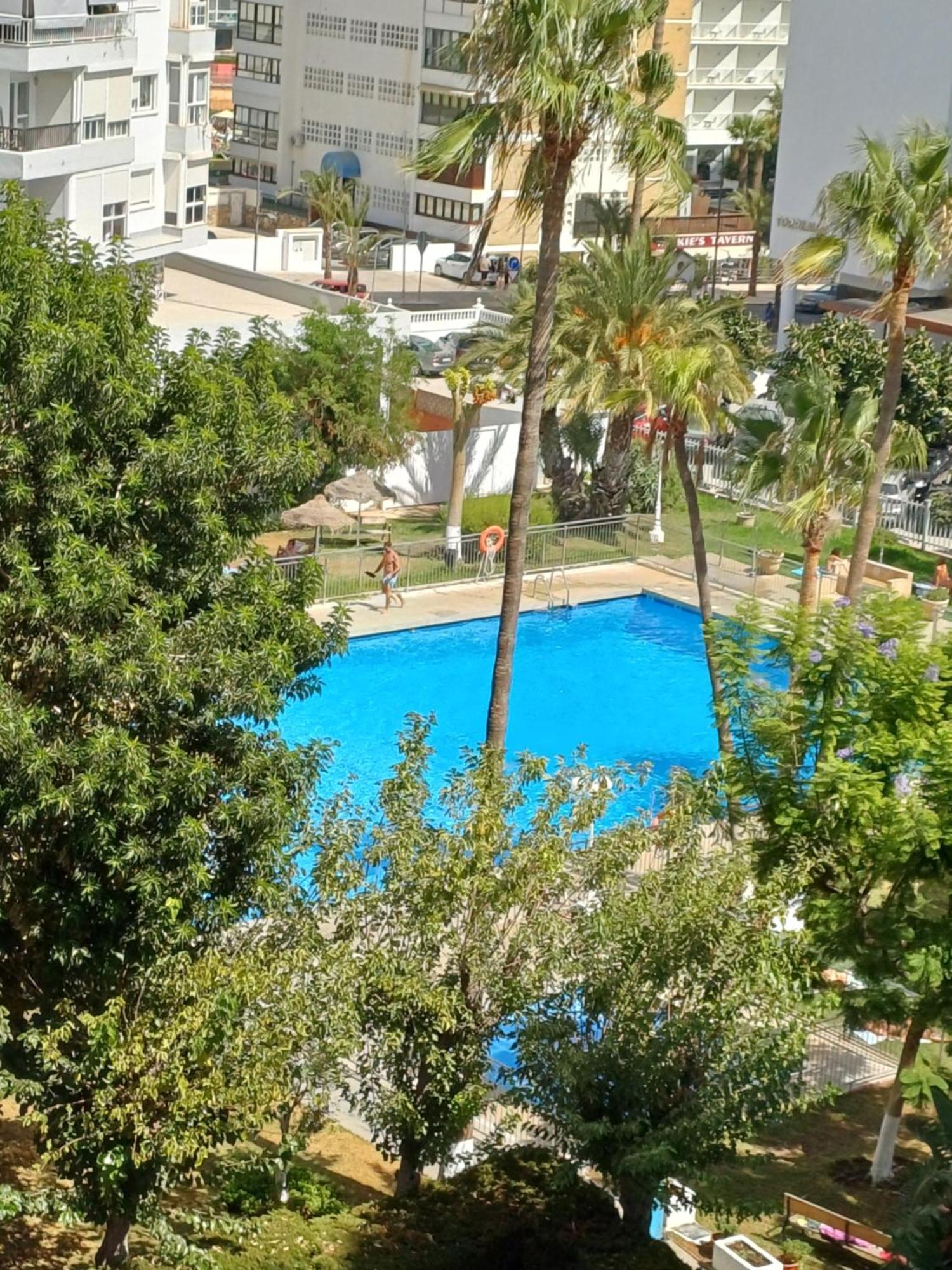 Luminoso Estudio Muy Cerca De La Playa Apartment Benalmadena Exterior photo